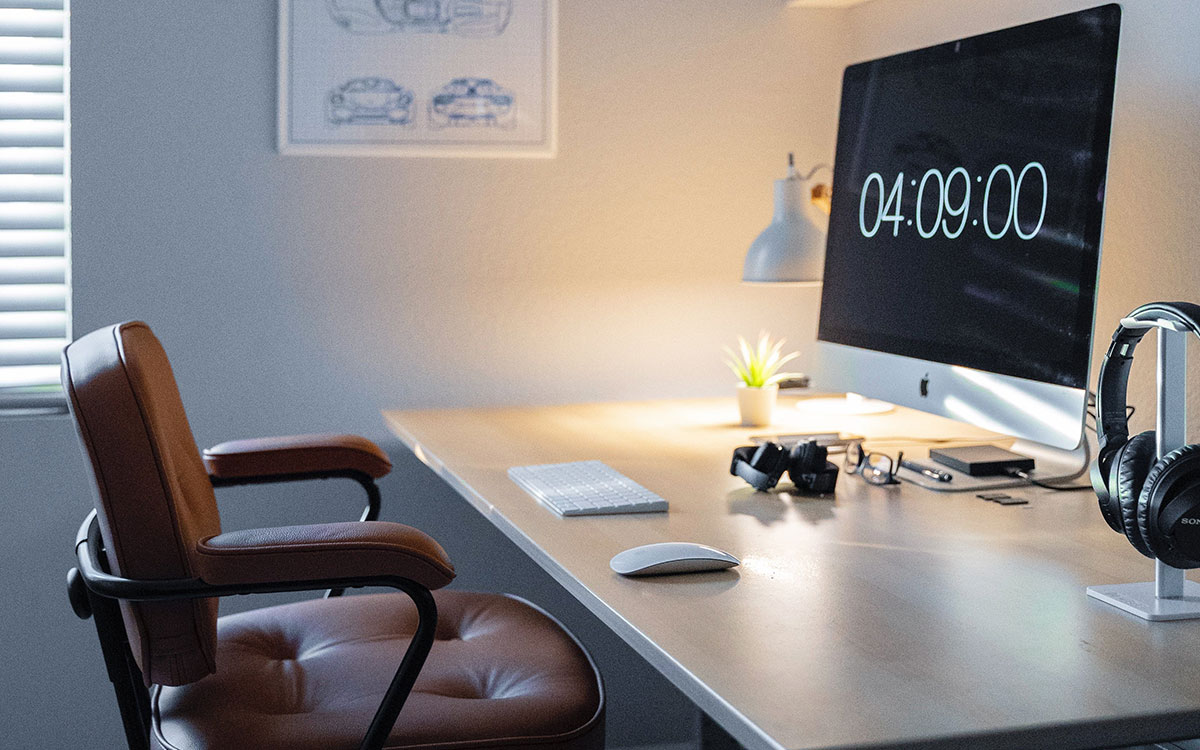 Home-office-set-up-for-remote-working